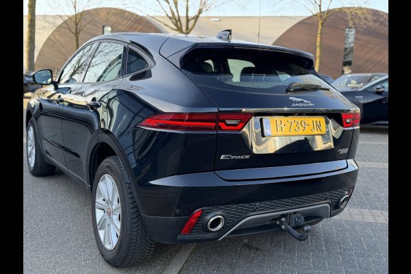 Jaguar E-Pace 2.0 P200 AWD R-Dynamic VAN: 31.900,- VOOR 29.877,- UW LENTEVOORDEEL: 2.023,- | RIJKLAARPRIJS INCL 12 MND BOVAG GARANTIE| PANO| ELEK. ACHTERKLEP| ELEK. STOEL| LEER| TREKHAAK LED