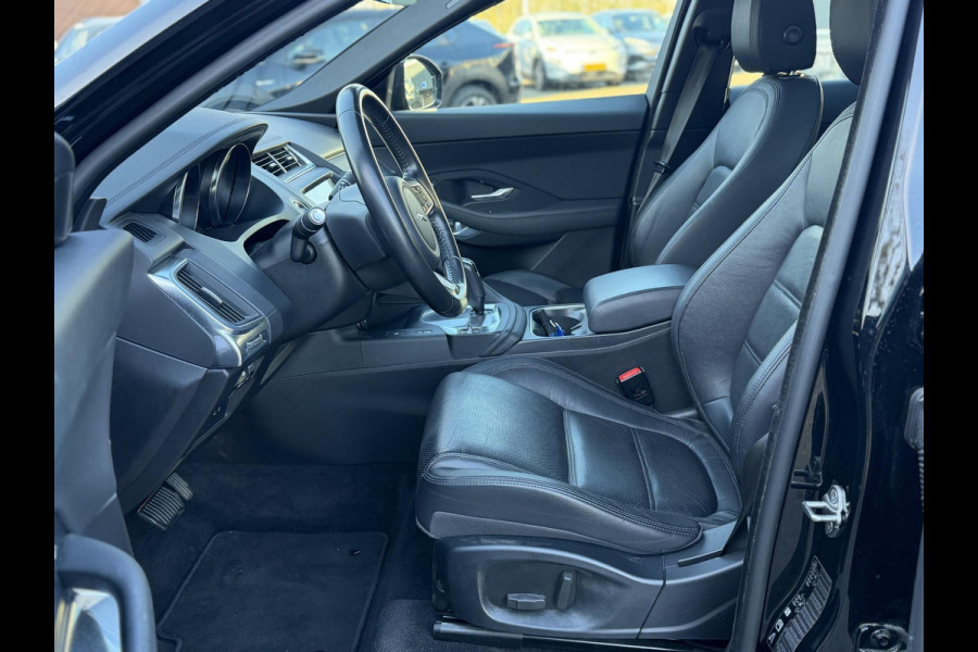 Jaguar E-Pace 2.0 P200 AWD R-Dynamic VAN: 31.900,- VOOR 29.877,- UW LENTEVOORDEEL: 2.023,- | RIJKLAARPRIJS INCL 12 MND BOVAG GARANTIE| PANO| ELEK. ACHTERKLEP| ELEK. STOEL| LEER| TREKHAAK LED