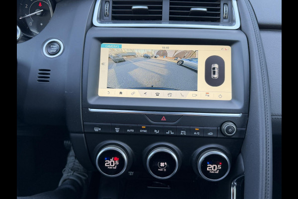 Jaguar E-Pace 2.0 P200 AWD R-Dynamic VAN: 31.900,- VOOR 29.877,- UW LENTEVOORDEEL: 2.023,- | RIJKLAARPRIJS INCL 12 MND BOVAG GARANTIE| PANO| ELEK. ACHTERKLEP| ELEK. STOEL| LEER| TREKHAAK LED