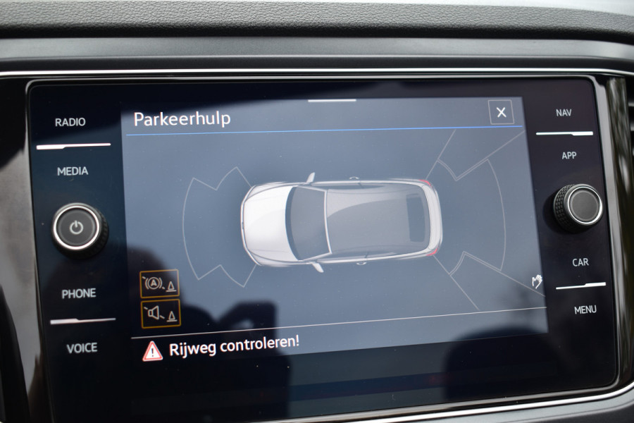 Volkswagen T-Roc Cabrio 1.5 TSI 150PK DSG R-LINE SPORT/PDC/NAVI