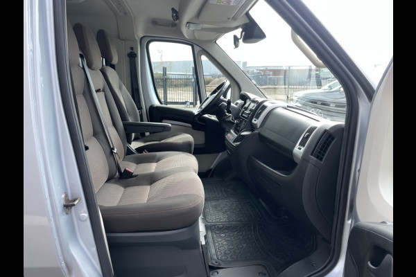 Peugeot Boxer 2.2 BlueHDI 140PK 9-Persoons | excl. BTW