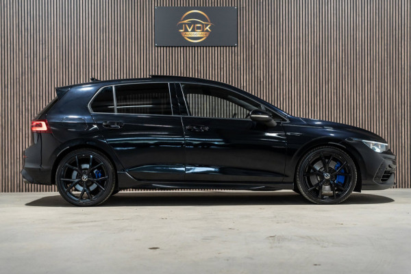 Volkswagen Golf 2.0 TSI R 4Motion PANO IQ CAMERA