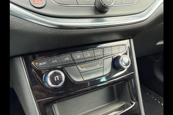 Opel Astra Sports Tourer 1.2 Turbo Elegance - Navi - Climate - Parkeerhulp - Trekhaak - Org.NL