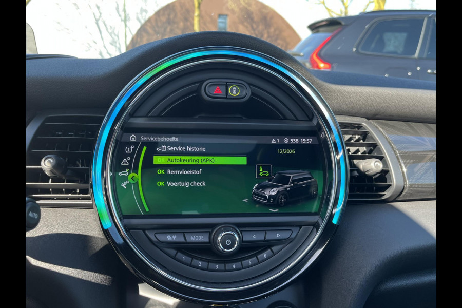 MINI Mini Electric Yours 33 kWh SOH 100% | SUPER COMPLEET UITGEVOERD| PANO | HARMAN KARDON | STOELVERWARMING| HEAD-UP DISPLAY| ACHTERUITRIJCAMERA|