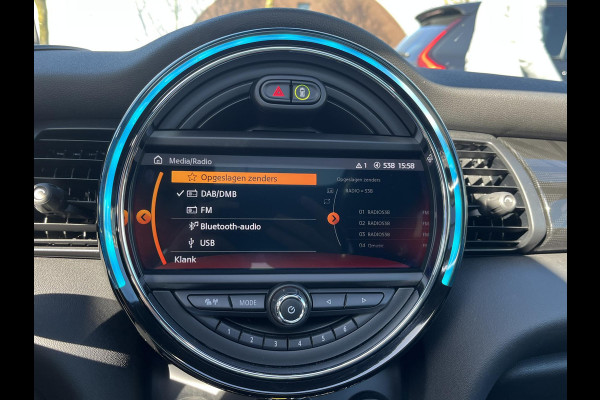 MINI Mini Electric Yours 33 kWh SOH 100% | SUPER COMPLEET UITGEVOERD| PANO | HARMAN KARDON | STOELVERWARMING| HEAD-UP DISPLAY| ACHTERUITRIJCAMERA|