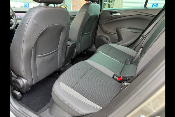 Opel Astra Sports Tourer 1.2 Turbo Elegance - Navi - Climate - Parkeerhulp - Trekhaak - Org.NL