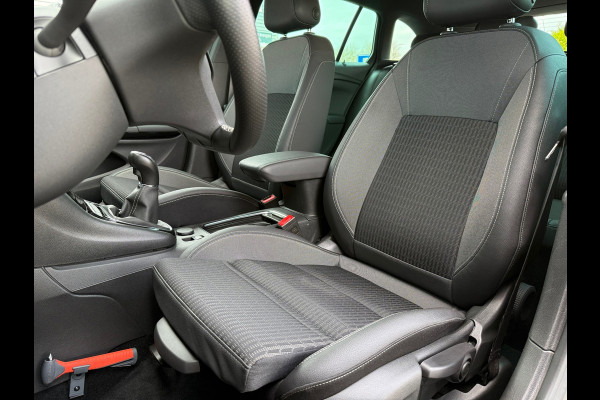 Opel Astra Sports Tourer 1.2 Turbo Elegance - Navi - Climate - Parkeerhulp - Trekhaak - Org.NL