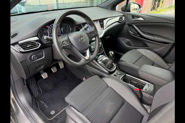 Opel Astra Sports Tourer 1.2 Turbo Elegance - Navi - Climate - Parkeerhulp - Trekhaak - Org.NL