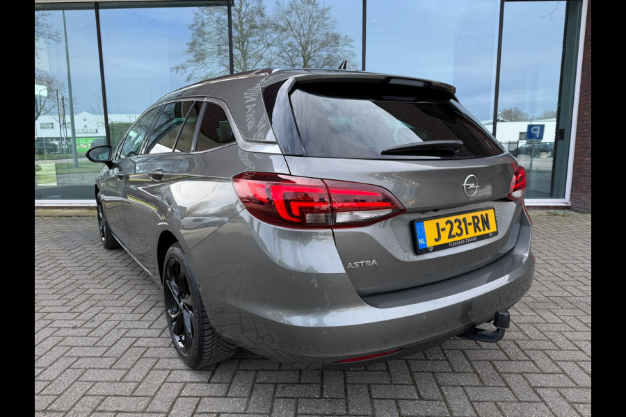 Opel Astra Sports Tourer 1.2 Turbo Elegance - Navi - Climate - Parkeerhulp - Trekhaak - Org.NL