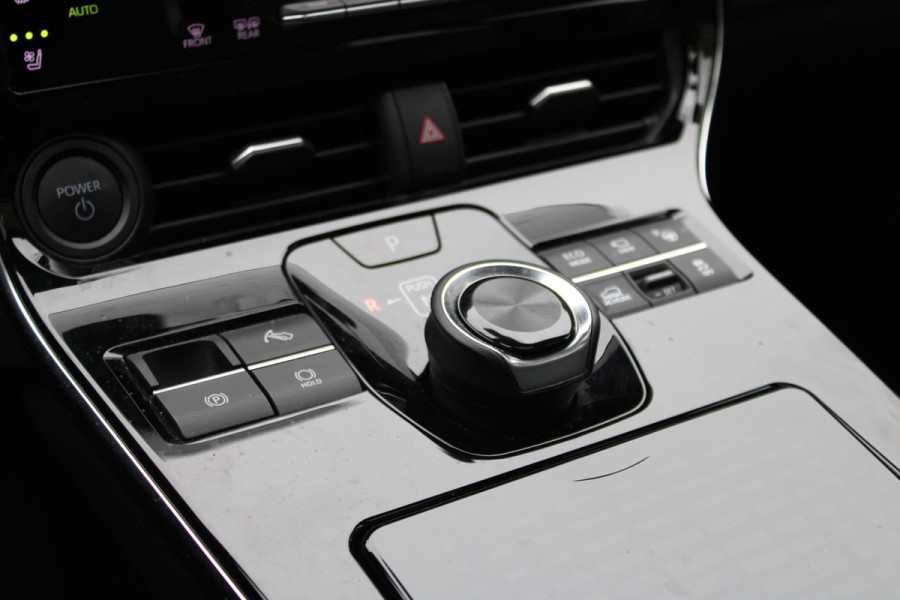 Toyota Bz4x Premium 4WD 71 kWh LEER NAVI PANO SOh 97.6%