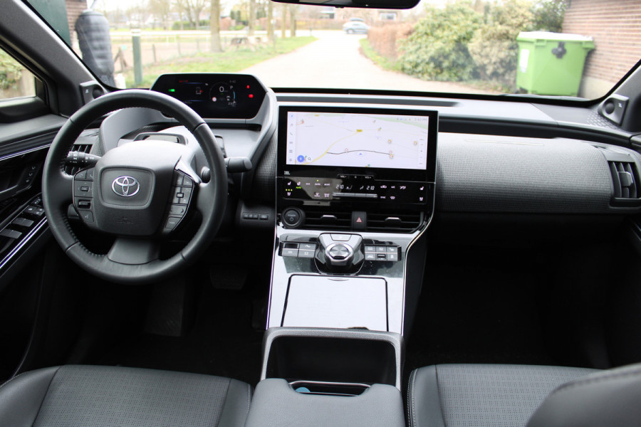 Toyota Bz4x Premium 4WD 71 kWh LEER NAVI PANO SOh 97.6%
