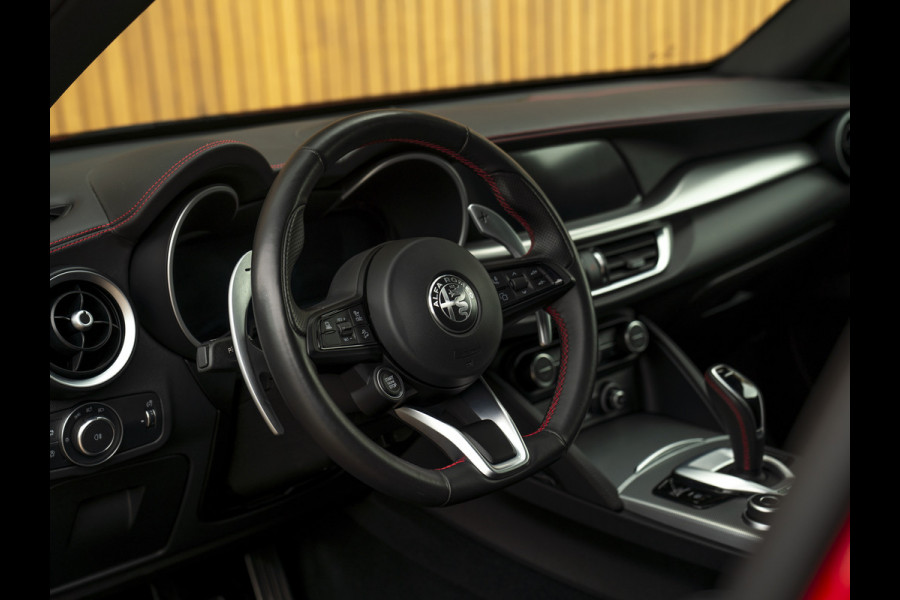 Alfa Romeo Stelvio 2.0T GME AWD Competizione 280pk | Harman/Kardon | Lederen dash.