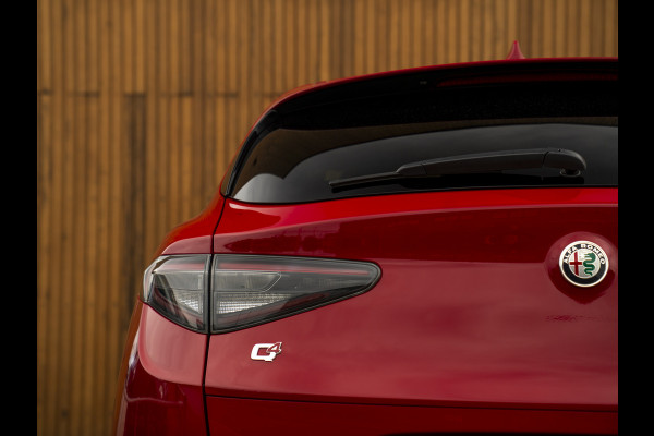 Alfa Romeo Stelvio 2.0T GME AWD Competizione 280pk | Harman/Kardon | Lederen dash.