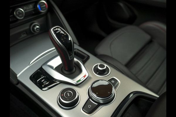 Alfa Romeo Stelvio 2.0T GME AWD Competizione 280pk | Harman/Kardon | Lederen dash.