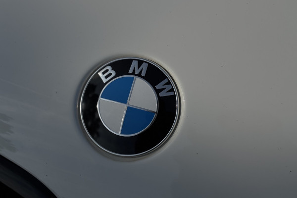 BMW X1 xDrive25e | PDC V+A | Apple Carplay | LED | Elektrische Klep | 15x op voorraad !