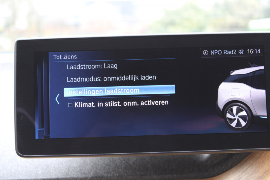 BMW i3 Basis 120Ah 42 kWh LEER PANO NAVI SOh 88,3%