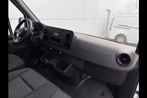 Mercedes-Benz eSprinter 312 55kWh L2H2 168km WLTP 95% (SOH) 80kw Snelladen Climate Control Camera Stoelverwarming