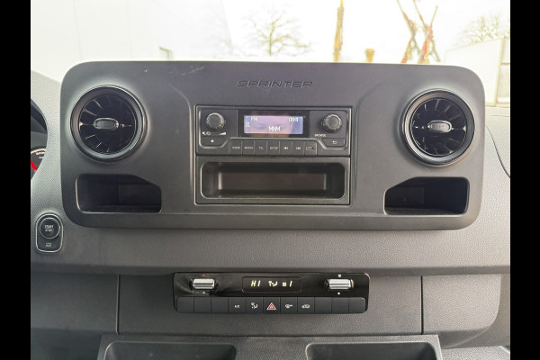 Mercedes-Benz eSprinter 312 55kWh L2H2 168km WLTP 95% (SOH) 80kw Snelladen Climate Control Camera Stoelverwarming