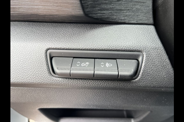 Renault Trafic 2.0 dCi E6 110pk Comfort 3p Lease €287 p/m, Trekhaak, Airco Aut., Navi, Carplay, Camera, PDC, Led, Cruise controle, Onderhoudshistorie aanwezig