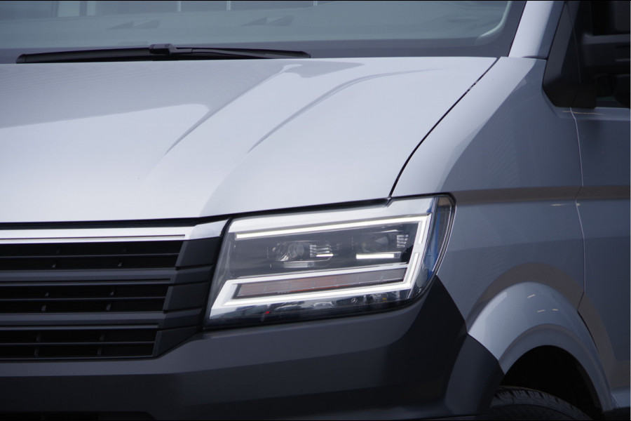 Volkswagen Crafter 35 2.0 TDI L3H3 Highline 177PK AUT. LED, STANDKACHEL, CAMERA, NAVI, CRUISE, AIRCO, PARKEERSENSOREN