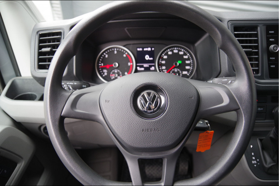 Volkswagen Crafter 35 2.0 TDI L3H3 Highline 177PK AUT. LED, STANDKACHEL, CAMERA, NAVI, CRUISE, AIRCO, PARKEERSENSOREN