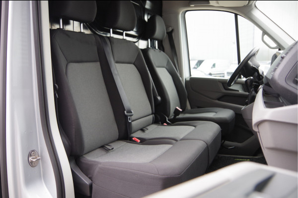 Volkswagen Crafter 35 2.0 TDI L3H3 Highline 177PK AUT. LED, STANDKACHEL, CAMERA, NAVI, CRUISE, AIRCO, PARKEERSENSOREN