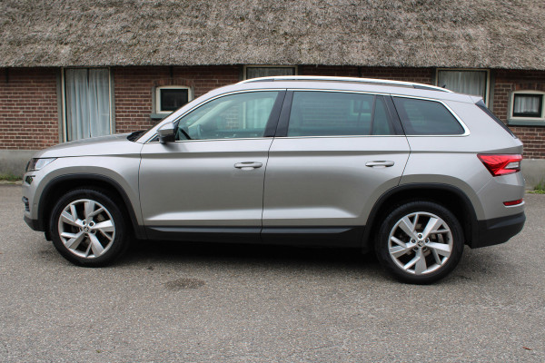 Škoda Kodiaq 1.4 TSI Style Business NAVI LED 360 TREKHAAK 150Pk 179000KM!!!