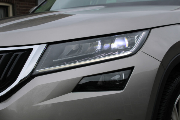 Škoda Kodiaq 1.4 TSI Style Business NAVI LED 360 TREKHAAK 150Pk 179000KM!!!