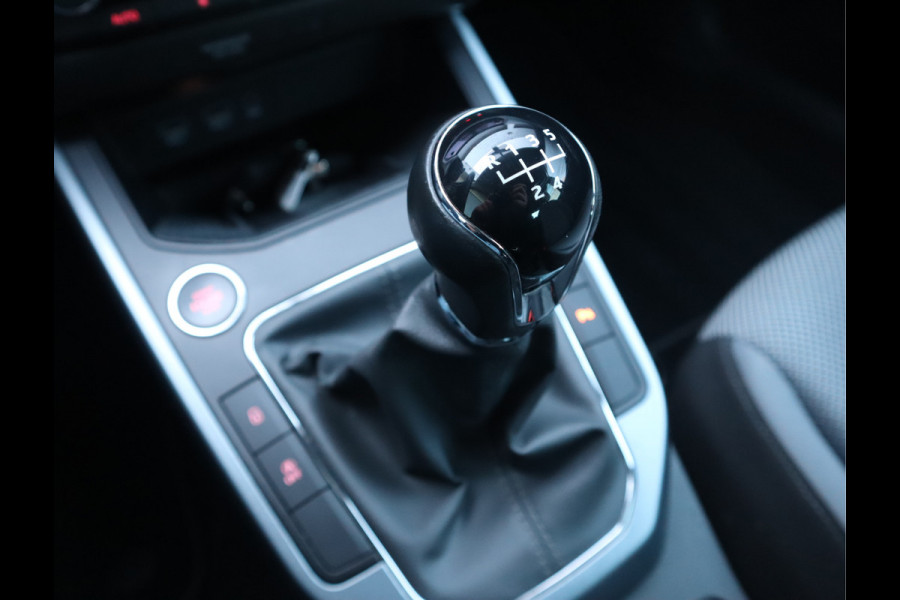 Seat Arona 1.0 TSI Style Business Navi / Camera / Climate / Adap Cruise / Carplay /