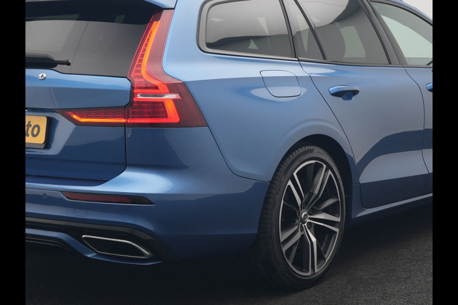 Volvo V60 T6 Recharge AWD R-Design PHEV 340pk Dealer O.H. | Trekhaak Af Fabriek | Panodak | Adaptive Cruise | 360 Camera | Lederen Sportstoelen Memory & Verwarmd | Keyless | Blis | Stuur Verwarmd | Apple Carplay | Navigatie | DAB | Plug In Hybrid |