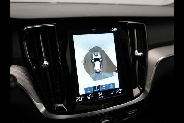 Volvo V60 T6 Recharge AWD R-Design PHEV 340pk Dealer O.H. | Trekhaak Af Fabriek | Panodak | Adaptive Cruise | 360 Camera | Lederen Sportstoelen Memory & Verwarmd | Keyless | Blis | Stuur Verwarmd | Apple Carplay | Navigatie | DAB | Plug In Hybrid |