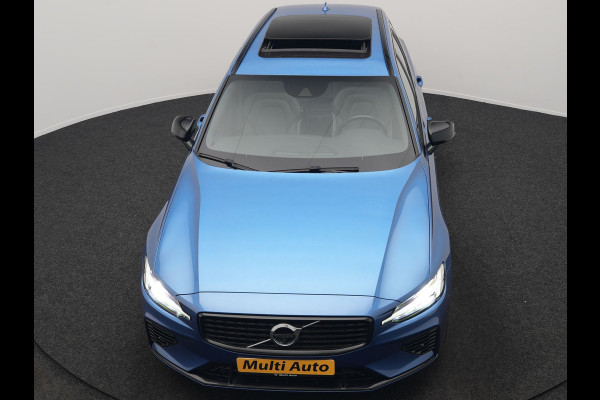 Volvo V60 T6 Recharge AWD R-Design PHEV 340pk Dealer O.H. | Trekhaak Af Fabriek | Panodak | Adaptive Cruise | 360 Camera | Lederen Sportstoelen Memory & Verwarmd | Keyless | Blis | Stuur Verwarmd | Apple Carplay | Navigatie | DAB | Plug In Hybrid |