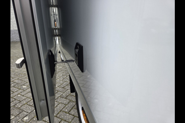 Iveco Daily type 42-180 automaat meubelbak dubbel-lucht 1e eigenaar !!!