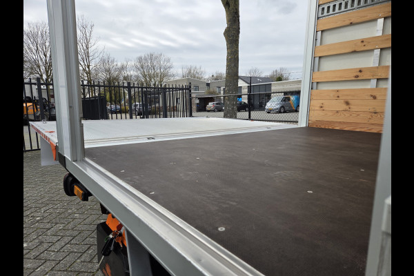 Iveco Daily type 42-180 automaat meubelbak dubbel-lucht 1e eigenaar !!!