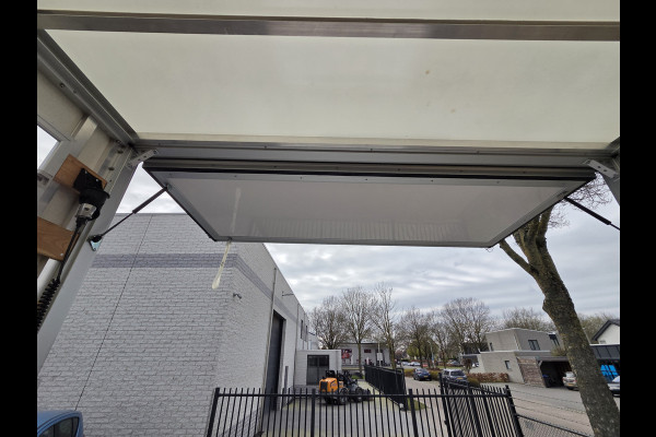 Iveco Daily type 42-180 automaat meubelbak dubbel-lucht 1e eigenaar !!!