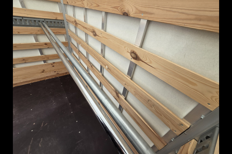 Iveco Daily type 42-180 automaat meubelbak dubbel-lucht 1e eigenaar !!!