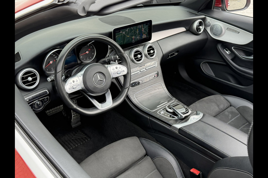 Mercedes-Benz C-Klasse Cabrio 300 Premium AMG Facelift Cabrio Camera Stoelverwarming/ventilatie Clima Carplay Full Led