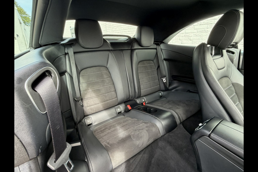 Mercedes-Benz C-Klasse Cabrio 300 Premium AMG Facelift Cabrio Camera Stoelverwarming/ventilatie Clima Carplay Full Led