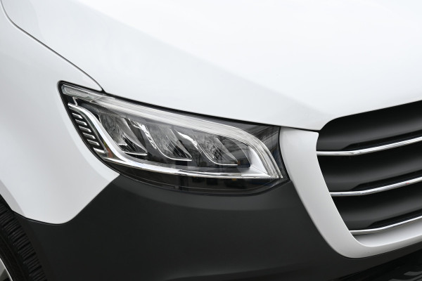 Mercedes-Benz Sprinter 319 CDI L4H2 Maxi Distronic, LED, Standkachel, Geveerde Stoelen, Etc.