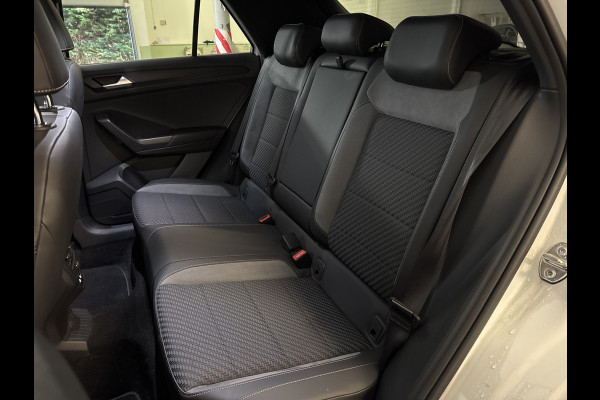 Volkswagen T-Roc 1.5 TSI 150PK DSG R-SPORT VIRTUAL/NAVI/CAMERA/