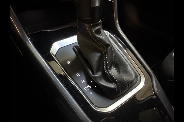 Volkswagen T-Roc 1.5 TSI 150PK DSG R-SPORT VIRTUAL/NAVI/CAMERA/