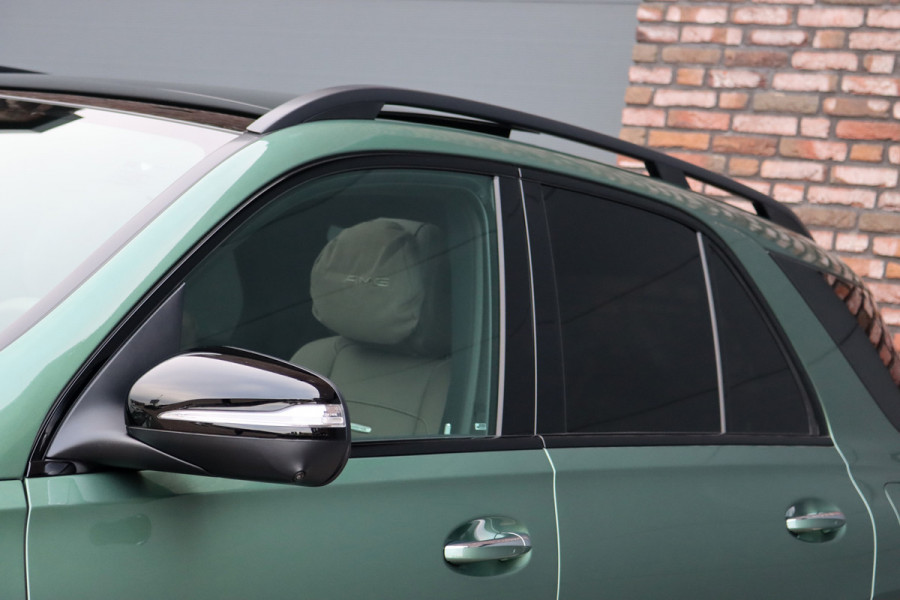 Mercedes-Benz GLE AMG 53 Hybrid 4MATIC+ Premium+ | 'Manufaktur' | Luchtvering | Distronic | Massage | Memory | Trekhaak | Verwarmd Stuurwiel | Burmester | Panoramadak | Luchtreinigingspakket | Soft-Close | Vlakkenverwarming | Comfortpakket Achter+ |