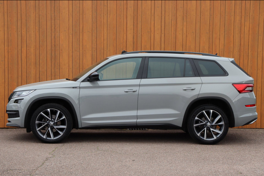 Škoda Kodiaq 1.5 TSI Sportline Business org.NL pano-schuifdak stuurverw. trekhaak camera el.klep