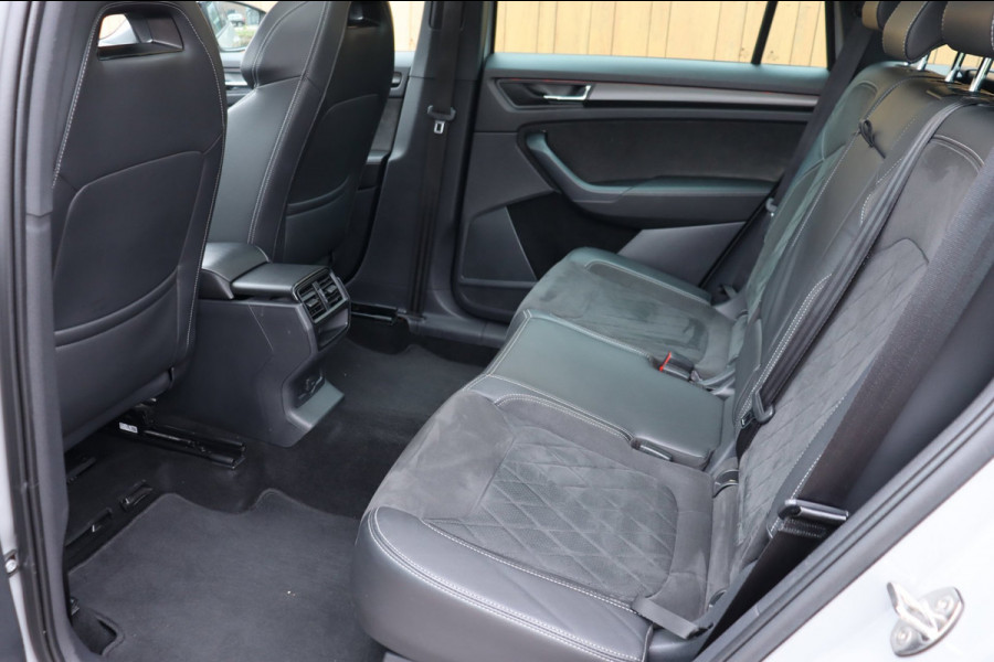 Škoda Kodiaq 1.5 TSI Sportline Business org.NL pano-schuifdak stuurverw. trekhaak camera el.klep