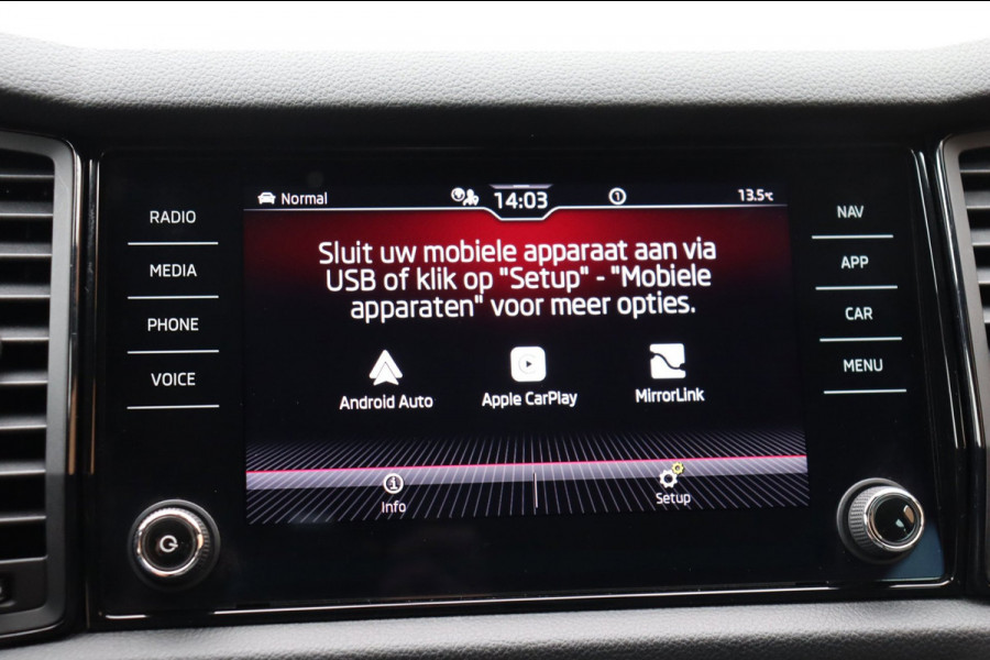 Škoda Kodiaq 1.5 TSI Sportline Business org.NL pano-schuifdak stuurverw. trekhaak camera el.klep