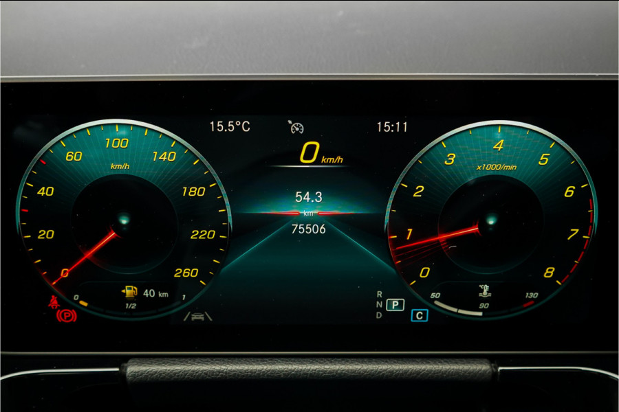 Mercedes-Benz B-Klasse 200 Business Solution AMG Pano Trekhaak