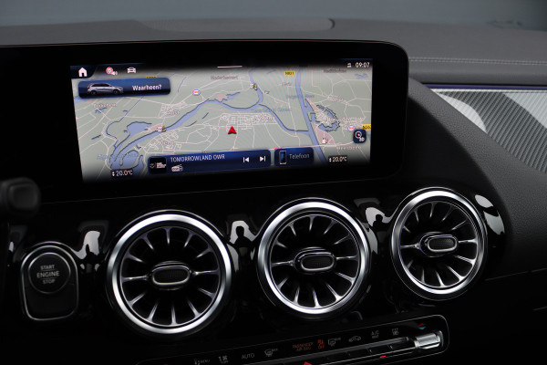 Mercedes-Benz B-Klasse 250 e AMG Line | Panoramadak | Memory | Distronic | AMG Exclusief-pakket | Trekhaak | Surround Camera | Leder | Dodehoekassistent | Mutlibeam LED |