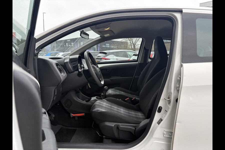 Peugeot 108 1.0 e-VTi Active | Dealer onderhouden | Airco | Bluetooth