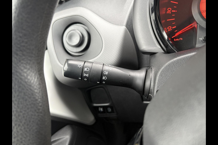 Peugeot 108 1.0 e-VTi Active | Dealer onderhouden | Airco | Bluetooth