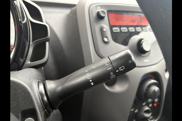 Peugeot 108 1.0 e-VTi Active | Dealer onderhouden | Airco | Bluetooth